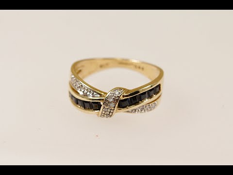 9ct Gold Sapphire & Diamond Ring   3817