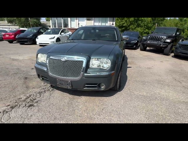 2006 CHRYSLER 300 SEDAN V8, HEMI, 5.7 LITER 300C SEDAN 4D