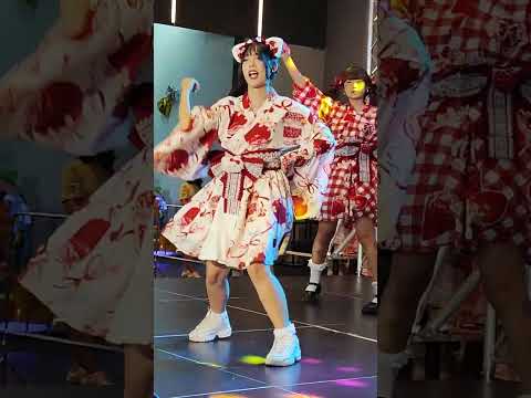 230219 (Momo Fancam) Siamdol Cafe - Triangle Dreamer @ Siamdol Valentine's Day Party - Donki Mall