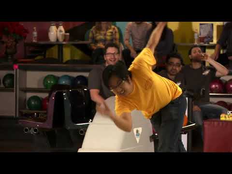 Chris Hardwick's All Star Celebrity Bowling - Nerdist vs Rooster Teeth