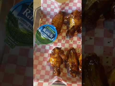 Wings N' Wine in Riverstone (Sugar Land, Texas) #houston #wings #riverstone #sugarland #chickenwings