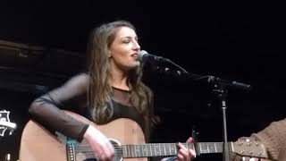 Catherine McGrath - Lost In The Middle (HD) - Building Six, O2 Arena - 10.03.18
