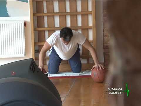 IVAN MILINKOVIC PO TERETANI - Paparazzo arhiva - Lutajuca Kamera