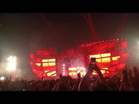 DROPS 🔥🔥 Djakarta Warehouse Project 2019 Day 1 YELLOW CLAW ~ OCHO CINCO