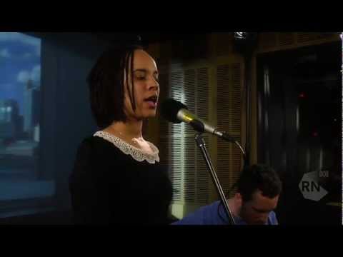 Saskwatch live - 'Leave It All Behind' [HD] The Inside Sleeve, ABC Radio National