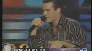 RAMON  LA LLUVIA NUNCA VUELVE HACIA ARRIBA