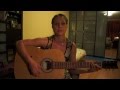 Лёля Залилова поёт под гитару "Солдатская печаль" (Кукрыниксы) 