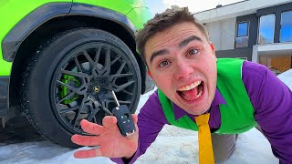 I found Car Keys & Set off on an Funny Adventure in a Lamborghini for Kids