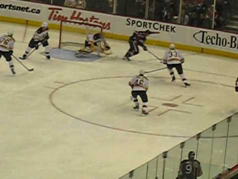 Ottawa Senator Jason Spezza scores Feb 5th 2009 vs Boston Bruins