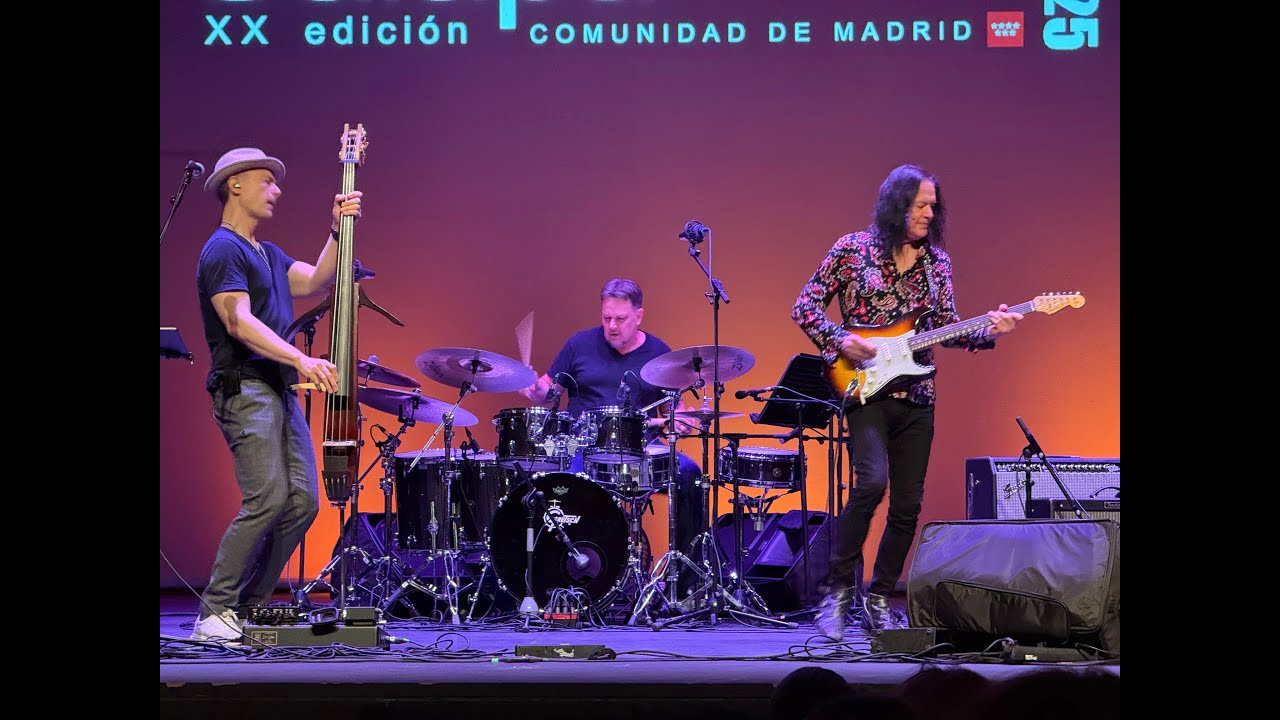 Robben Ford & Minh Doky Band - What's in The Phryg (GalapaJazz 2025) - YouTube