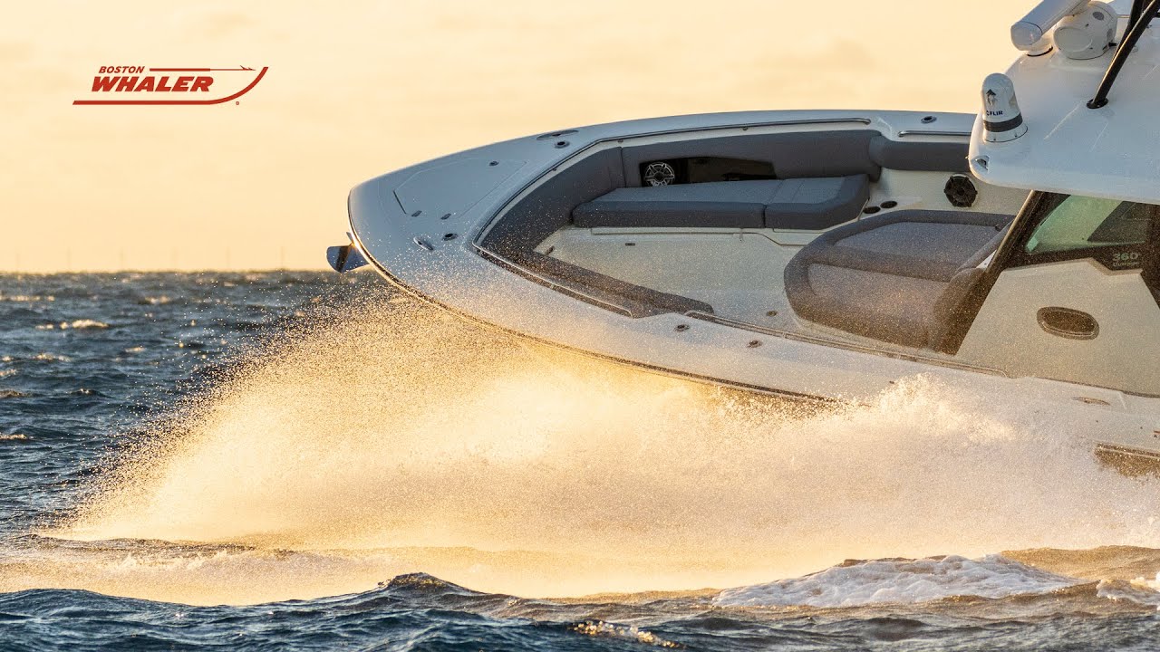 New 2027 Boston whaler 360 Outrage for Sale | Vancouver, BC | M&P Yacht Centre | 68e41eab379af45d9002e6cd