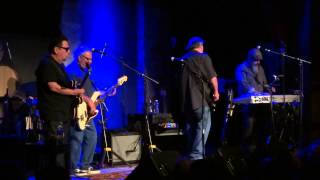 Los Lobos &quot;Chains of Love&quot;