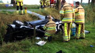 preview picture of video 'Auto belandt in sloot op N331 tussen Hasselt en Zwartsluis'