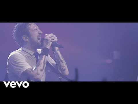 Frank Turner - Long Live The Queen (Show 2000 Documentary Footage)