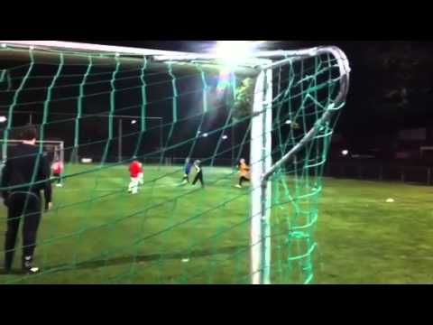 DVO F1 Trainingspartij in aanloop naar wedstrijd DVO F1 - VV Caesar F1 (31.10.2011)