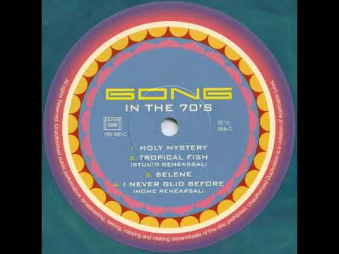 Gong "I never glid before" (Home rehearsal) 2006/2022 Culture Factory