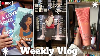 Week In My Life | Valentine's Day, Disassociating In Books, Hanging With Friends & Back Curly!