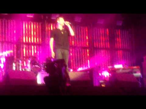 Videoclip de End of a Century (Live in Hyde Park, London 02/07/2009) — Blur