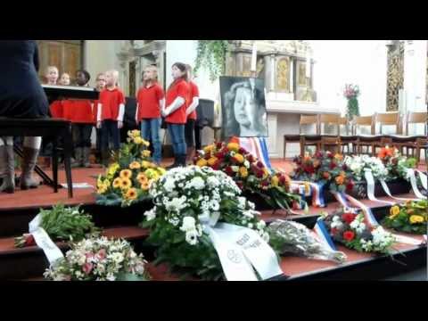 2012 Hannie Schaft herdenking met Haarlems Kinderkoor