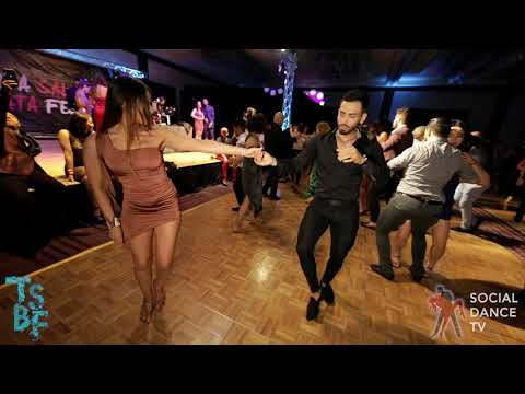 Jay Gonsalez & Wandaisha Lopez - Bachata social dancing | Tampa Salsa & Bachata Festival 2019