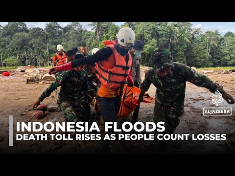 Indonesia floods death toll rises to 442 as people hunt for food and water