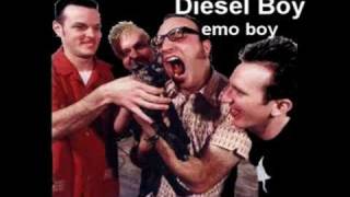 Diesel Boy - Emo Boy *lyrics*