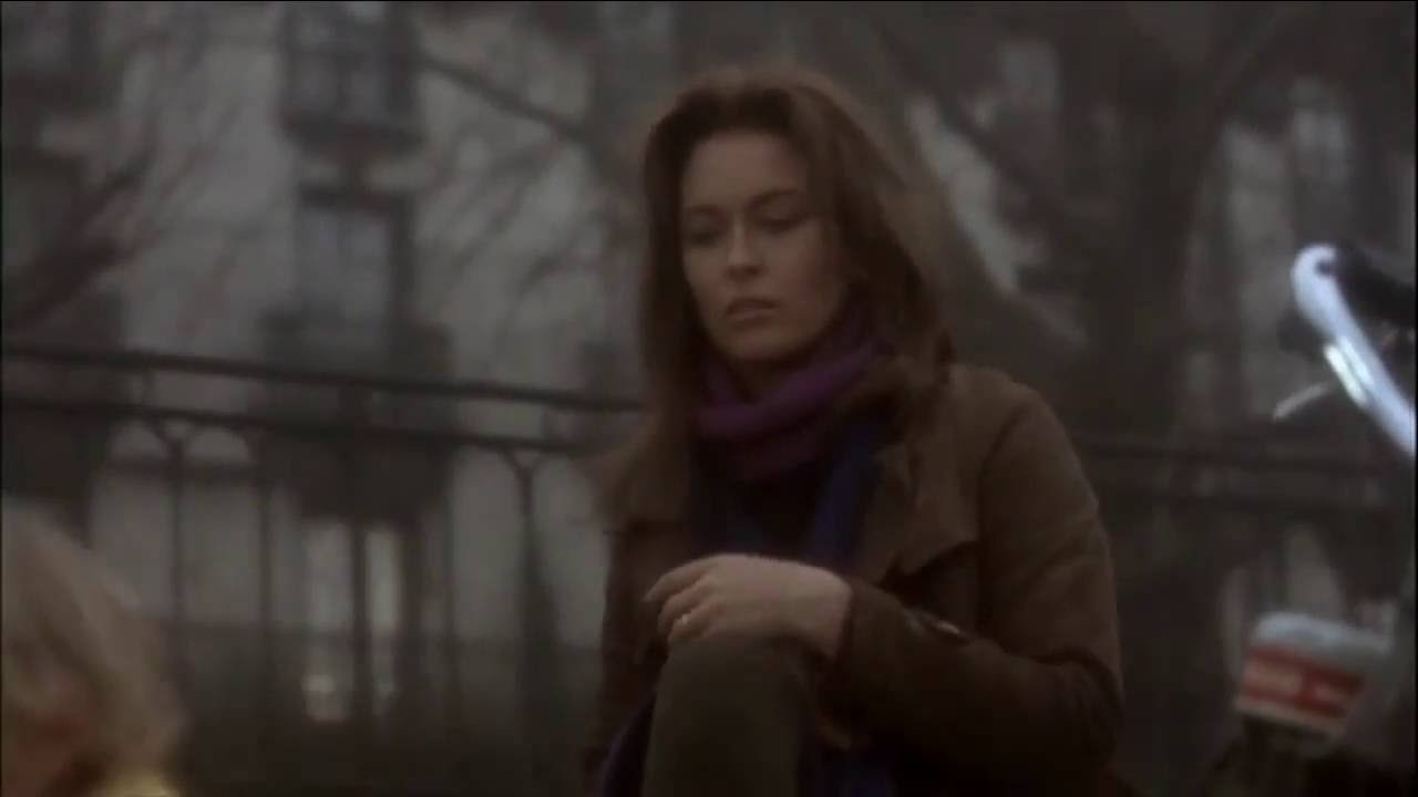 Miniature de la vidéo Gilbert Bécaud - La Maison Sous Les Arbres (The Deadly Trap / Sisli Günler | 1971) du film La Maison sous les arbres