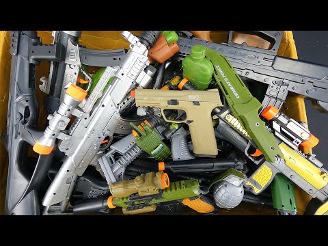 Military Weapons Box Set ! Black Eye Leopard Airsoft, Assault Rifles, Pistols, Realistic Toy Weapons