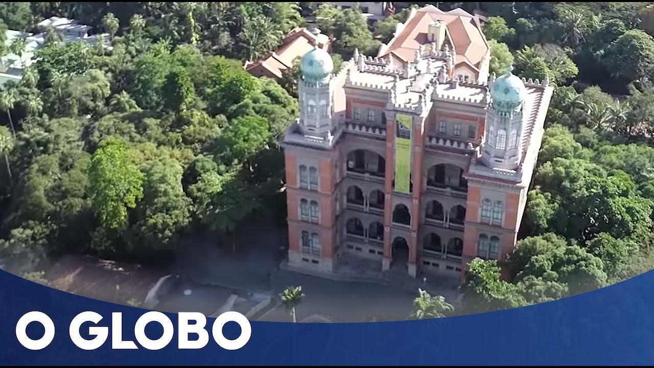 Conheça o castelo da Fiocruz