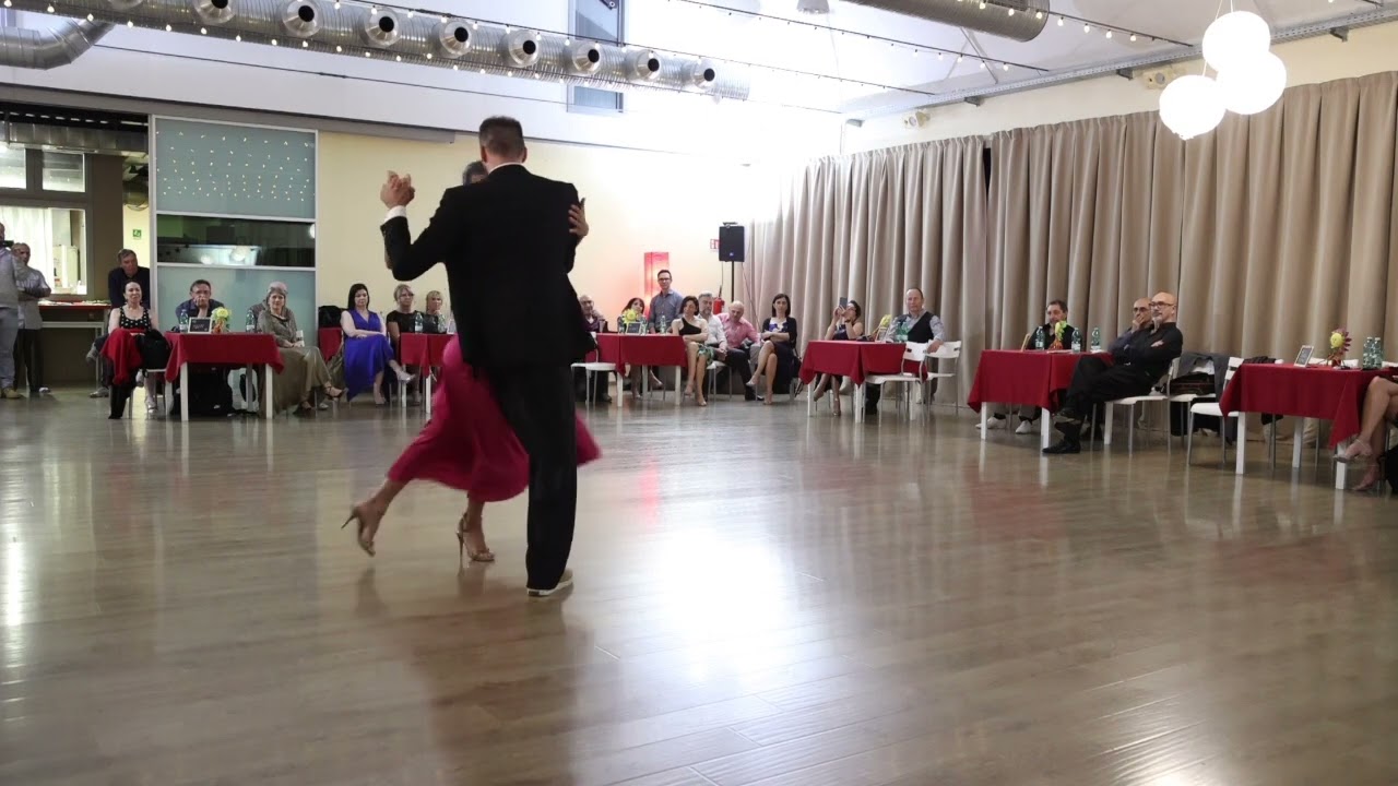 Yailet Suarez e Panagiotis Triantafyllou. (Vals) "Pobre Flor" Alfredo de Angelis