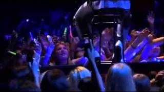 Jonas Brothers - Gotta Find You (3D Concert Experience)