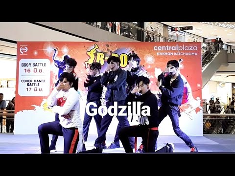 Godzilla cove GOT7/ Look