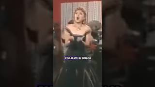 Amalia Mendoza la tariacuri su canción #cinemexicano #epocadeoro #peliculasmexicanas #amaliamendoza