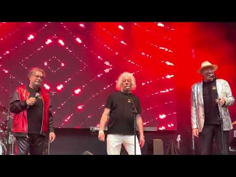 Kuldne Trio 50 - Kes ei tööta, see ei söö - Retrobest 2024