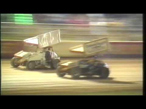 1985/86 Zeke Agars on two wheels at Speedway Park.