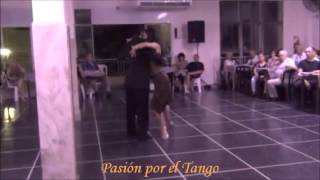 CECILIA PICCINNI y ANDRES MOLINA bailando MI DOLOR junto a LOS HEREDEROS DEL COMPAS en FLOREAL