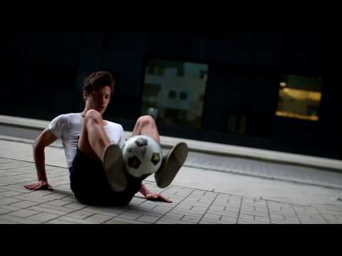 The slide transition I Freestyle Football