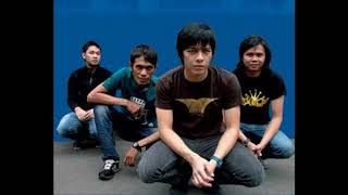 Download lagu Peterpan Tertinggal Waktu mp3