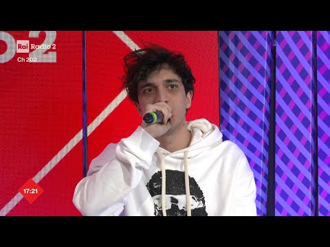 Boxer o slip? - Radio2 Speciale Sanremo con Valerio Lundini - 10/02/2023