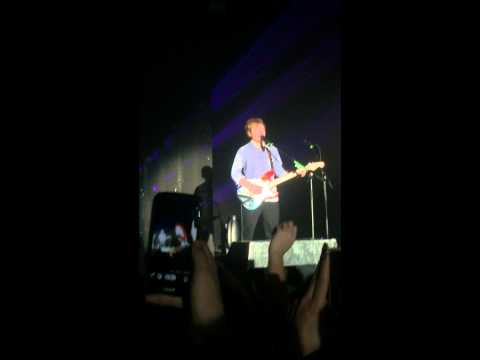 Ed Sheeran's concert in Milan 20/11/14 - Kiss Me/This