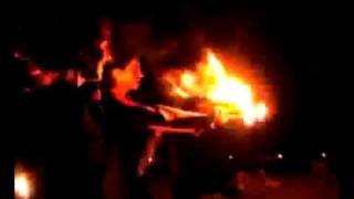 Monkey Move! African Dancing "Buraka Som Sistema - Candonga!" (monkeymove.blogspot.com)