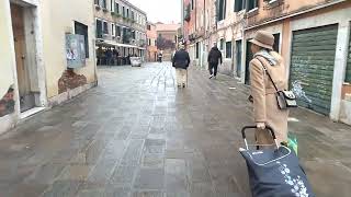 Grocery shopping like a pro in Venice, Italy - January 9th, 2023 @italy4suitcasesandacat