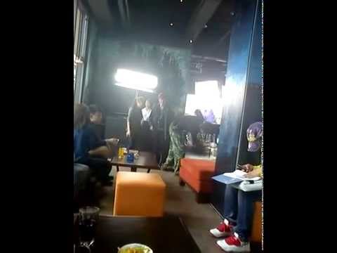 [FANCAM] 120119 Victoria & Zhoumi on the Set of the Drama in Shenzhen