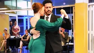 De mis tiempos (Canaro) Kelly Lettieri y Alejandro Berón. Milonga Gente Amiga 11feb24 (2/3)