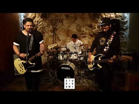 TRACY - Pray for World