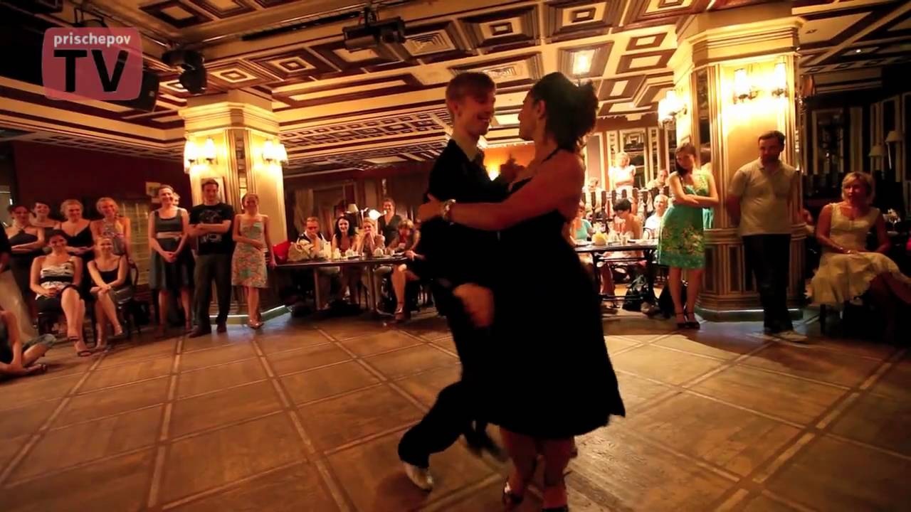 Vladimir Makhalov & Cecilia Piccinni, Russia, Moscow, Milonga "Cherchez la femme", 21.07.2010(2)