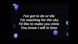 Grace Jones - Do or Die [ L Y R I C S ]