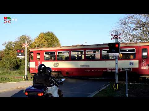 Železniční přejezd Heřmanův Městec [P5045] - 30.9.2017 / Czech railroad crossing