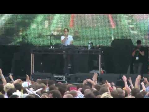 Beardyman Live - Kendal Calling 2011