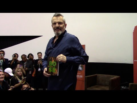 Rueda de prensa de Miguel Bosé. Feria del Libro-Guadalajara 2022